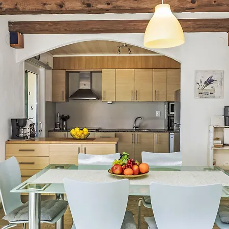 Puig Romani-1 By Interhome Nyaraló *